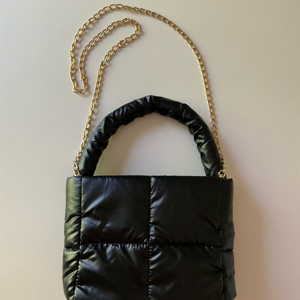 NEW Puffy Nylon Bag Quilted Puffer Small Bucket Tote Chain Straps Handle Black